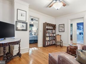 7941 Park Avenue, Elkins Park PA 19027