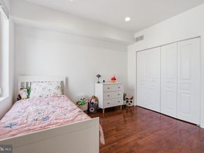 832 N 20TH Street, Philadelphia PA 19130