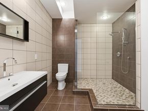 832 N 20TH Street, Philadelphia PA 19130