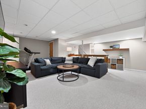 8504 Spruce Mill Drive, Yardley PA 19067