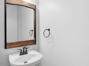 5013 Waple Lane, Alexandria VA 22304
