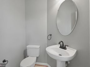 5013 Waple Lane, Alexandria VA 22304