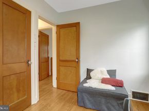 516 E Luray Avenue E, Alexandria VA 22301