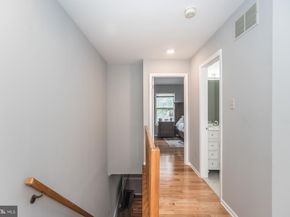 6 Taylors Way, Southampton PA 18966