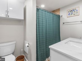 226 Gerritt Street, Philadelphia PA 19147