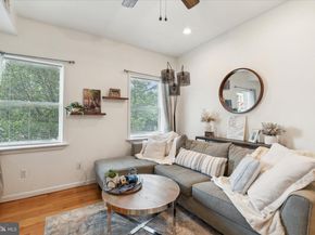 408 E Girard Avenue, Philadelphia PA 19125