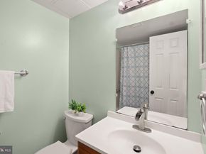 142 N Cottage Road, Sterling VA 20164
