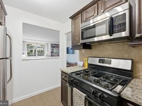 2030 N Adams Street 911, Arlington VA 22201