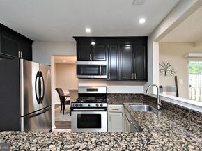 2 Cottonwood Street, Newtown PA 18940