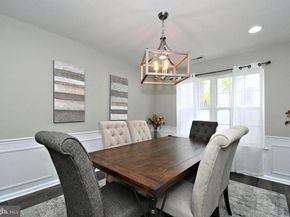 2 Cottonwood Street, Newtown PA 18940