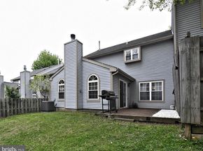 2 Cottonwood Street, Newtown PA 18940