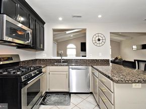 2 Cottonwood Street, Newtown PA 18940