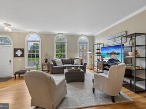 125 Carter Court SW, Vienna VA 22180