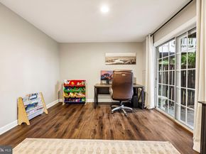 125 Carter Court SW, Vienna VA 22180