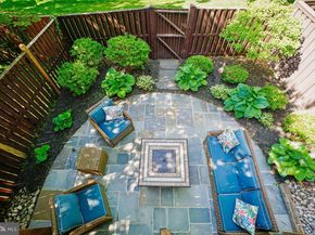 125 Carter Court SW, Vienna VA 22180