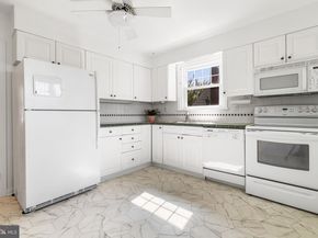 2134 Benezet Road, Abington PA 19001
