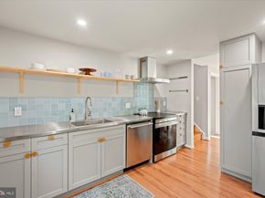 2228 Cocquina Drive, Reston VA 20191