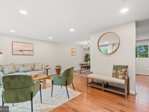 2228 Cocquina Drive, Reston VA 20191