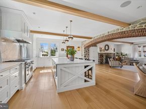 101 Hampton Lane, Blue Bell PA 19422