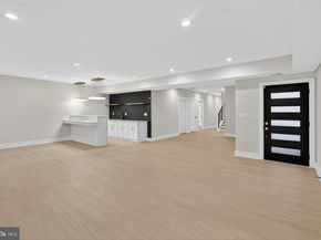 4246 15TH Street N, Arlington VA 22207