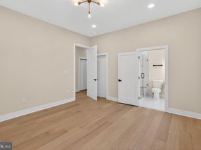 4246 15TH Street N, Arlington VA 22207