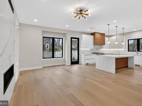 4246 15TH Street N, Arlington VA 22207