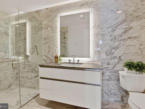 1781 N Pierce Street 303, Arlington VA 22209