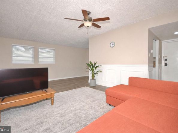 110 Byberry Road E2, Philadelphia PA 19116