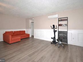 110 Byberry Road E2, Philadelphia PA 19116