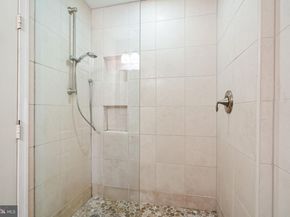 3231 Sutton Place NW D, Washington DC 20016