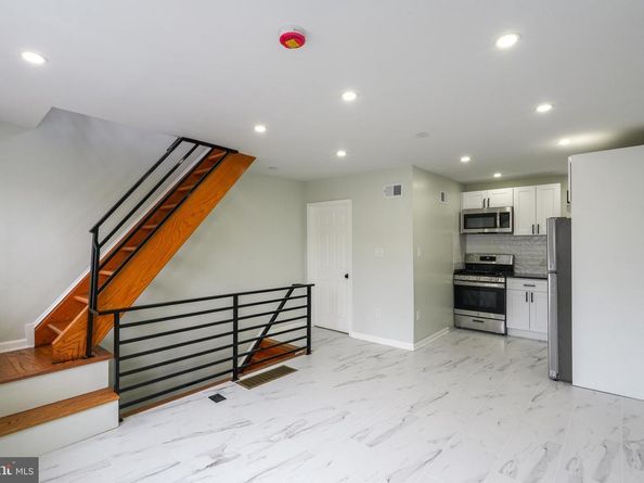 1236 E Moyamensing Avenue, Philadelphia PA 19147