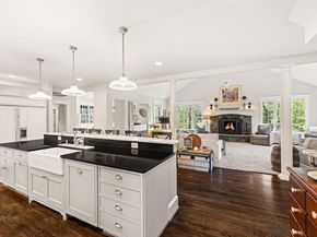 1301 Kingston Avenue, Alexandria VA 22302