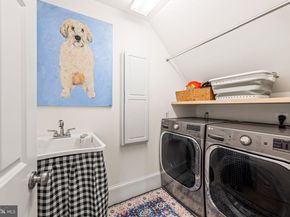 1301 Kingston Avenue, Alexandria VA 22302