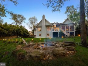 1301 Kingston Avenue, Alexandria VA 22302