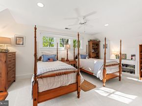 1301 Kingston Avenue, Alexandria VA 22302