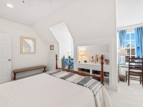 1301 Kingston Avenue, Alexandria VA 22302
