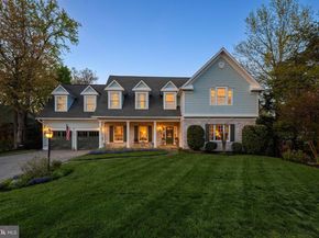 1301 Kingston Avenue, Alexandria VA 22302