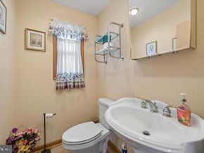 716 Brooke Circle, Morton PA 19070