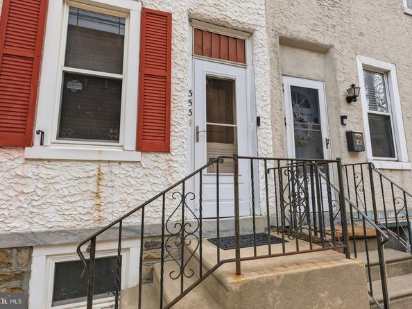 353 Hermitage Street, Philadelphia PA 19128