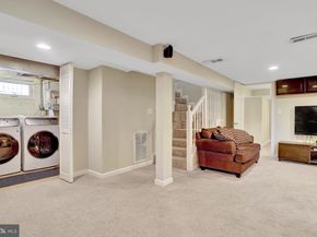 2000 N George Mason Drive, Arlington VA 22205