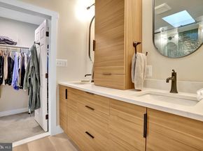 2000 N George Mason Drive, Arlington VA 22205