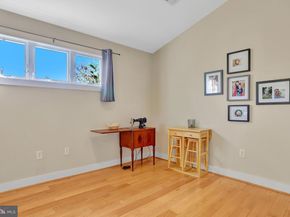 2000 N George Mason Drive, Arlington VA 22205