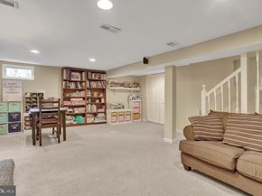 2000 N George Mason Drive, Arlington VA 22205