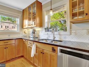 2000 N George Mason Drive, Arlington VA 22205
