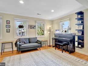 2000 N George Mason Drive, Arlington VA 22205