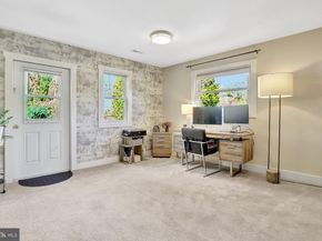 2000 N George Mason Drive, Arlington VA 22205