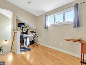 2000 N George Mason Drive, Arlington VA 22205