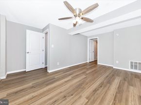 106 Charing Court, Sterling VA 20164