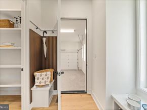 1110 Hillcrest Drive SW, Vienna VA 22180