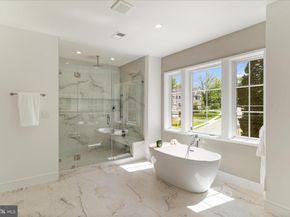 1110 Hillcrest Drive SW, Vienna VA 22180